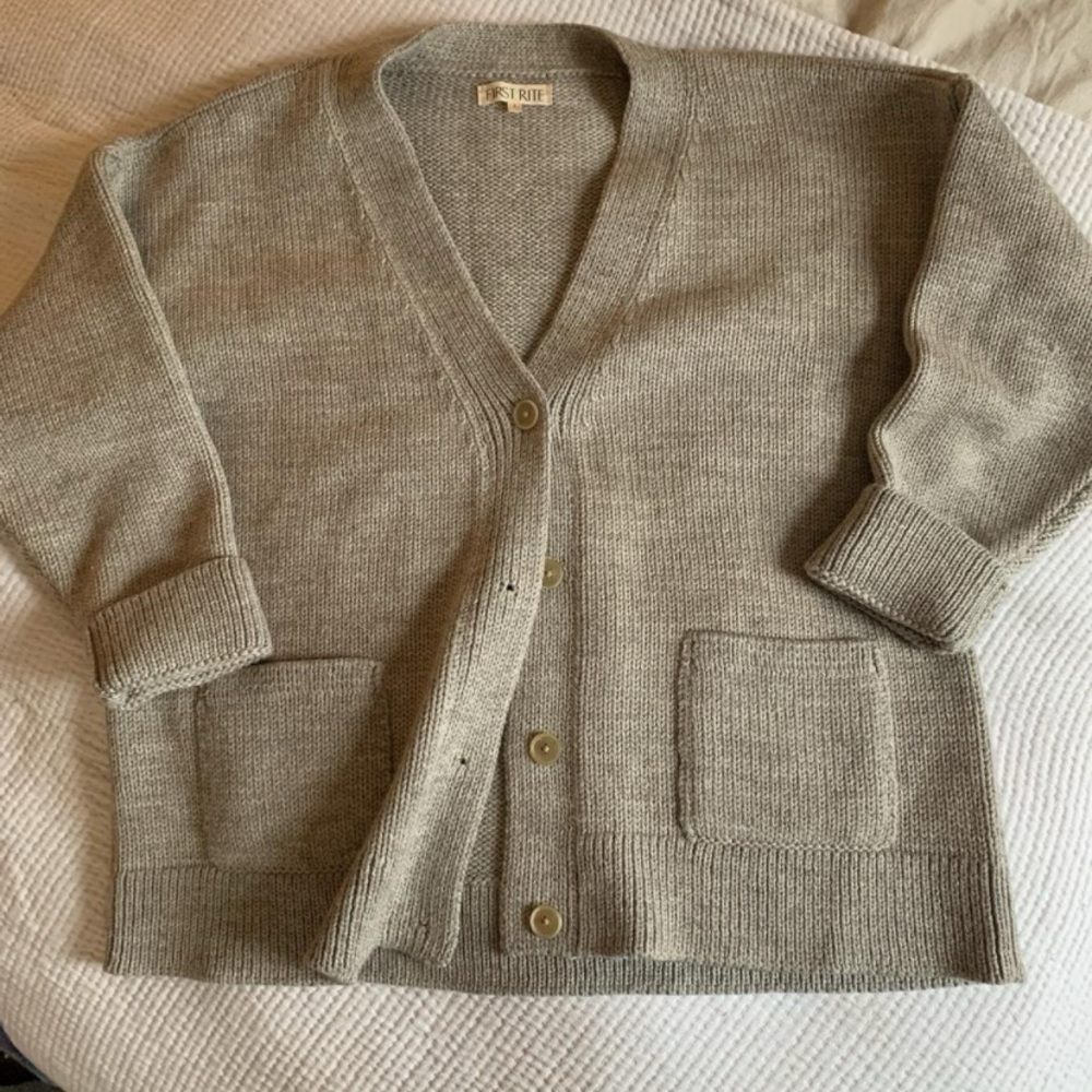 FIRST RITE HIGHLAND WOOL Gray Women's Cardigan Sweater